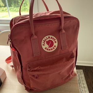 Fjallraven Kanken Backpack